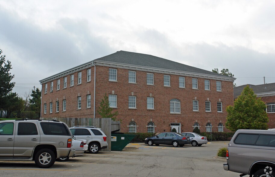 More Photos Of 715 Ela Rd, Lake Zurich Medical For Sale