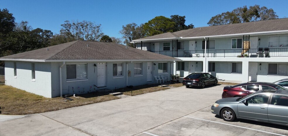 More Photos Of 1592 South St, Titusville Apartments For Sale