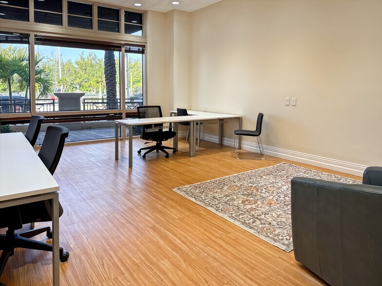 More Photos Of 3501 N Ocean Dr, Hollywood Coworking Space