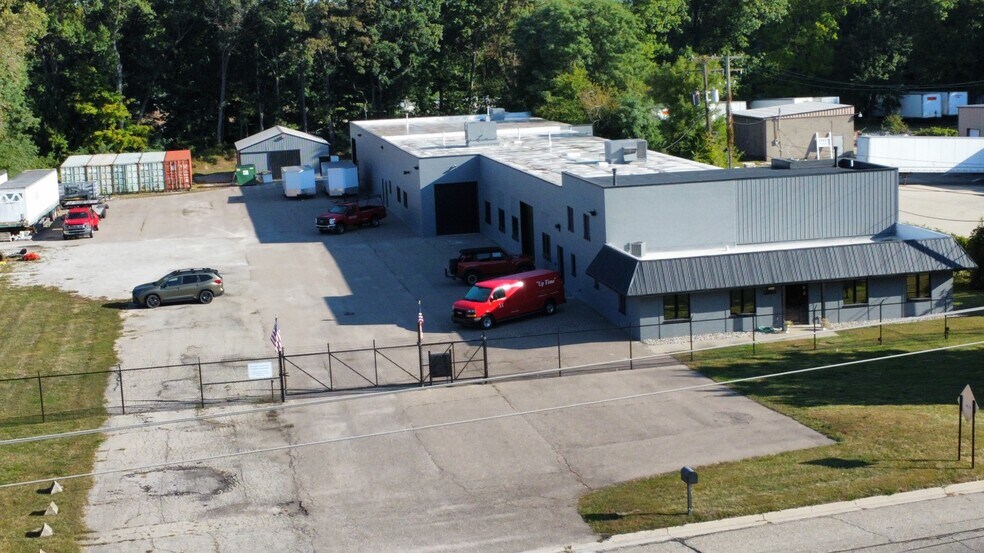 More Photos Of 11801 Grand River Ave, Brighton Manufacturing For Sale