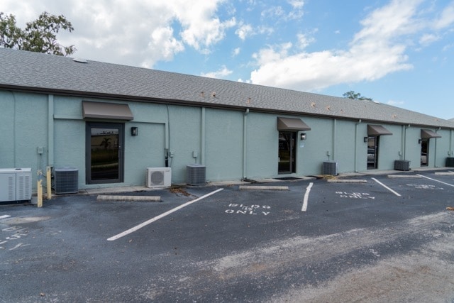 More Photos Of 13555 Automobile Blvd, Clearwater Medical For Lease