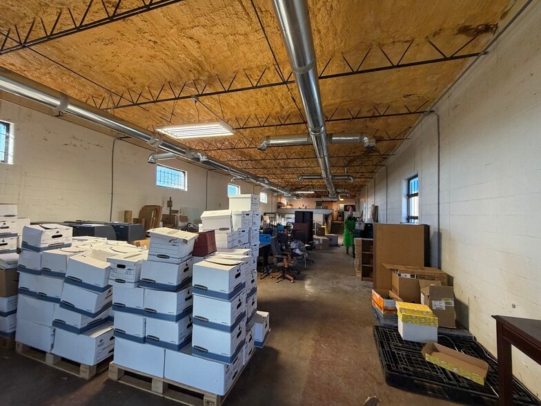 More Photos Of 1825 W Main St, Oklahoma City Warehouse For Sale