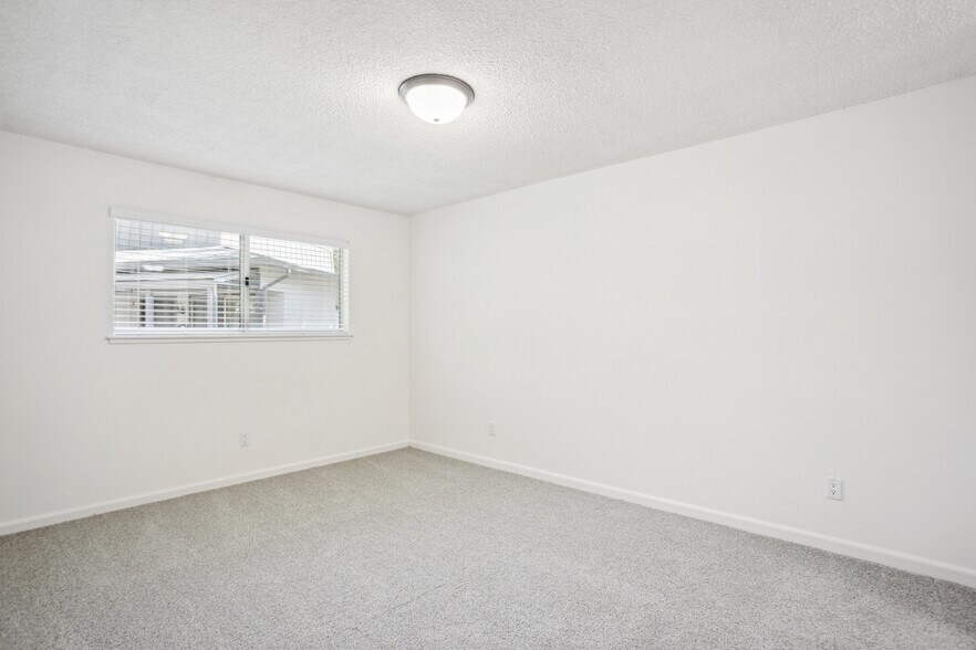 More Photos Of 6546 Auburn Blvd, Citrus Heights Apartments For Sale