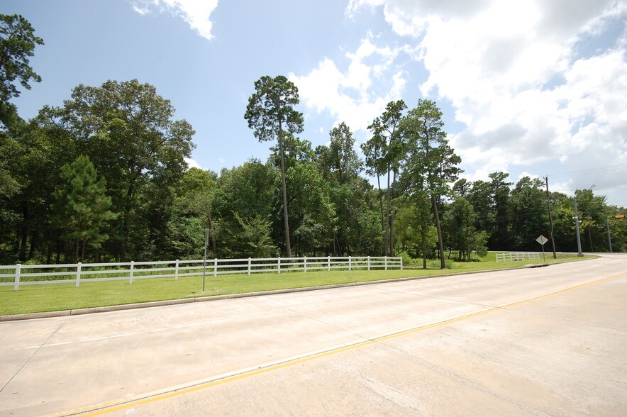 More Photos Of Fm 1314 @ Silverdale, Conroe Land For Sale