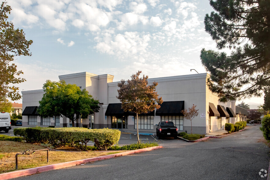 Primary Photo Of 2500 Fontaine Rd, San Jose Freestanding For Lease