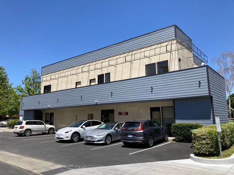 More Photos Of 486 E Campbell Ave, Campbell Medical For Lease
