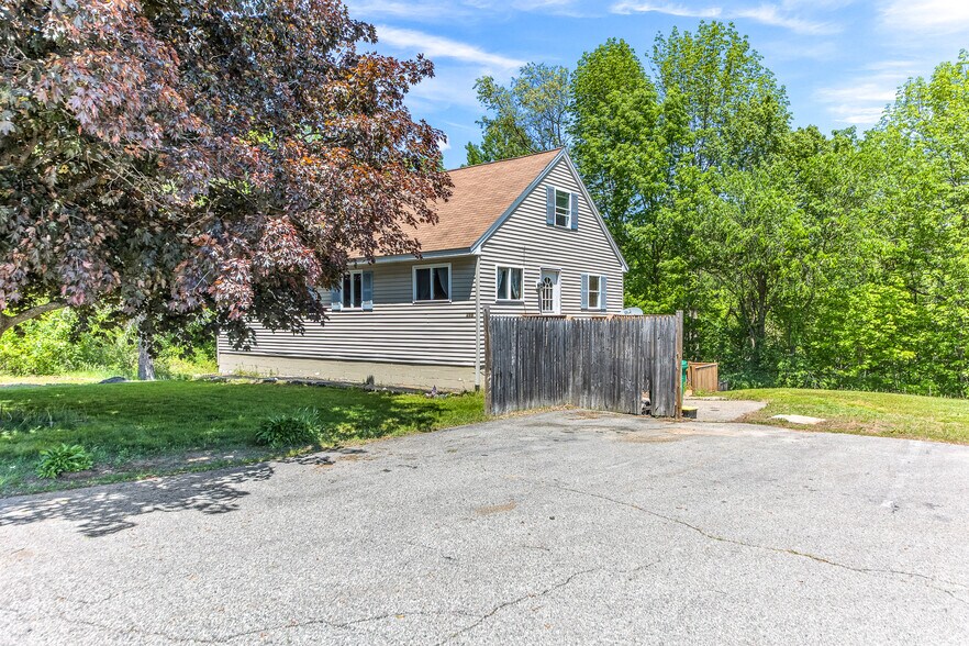 More Photos Of 287-289 Milton Rd, Rochester Restaurant For Sale