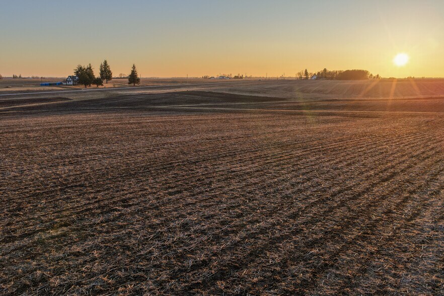 More Photos Of 00 Iowa Highway 330, Albion Land For Sale