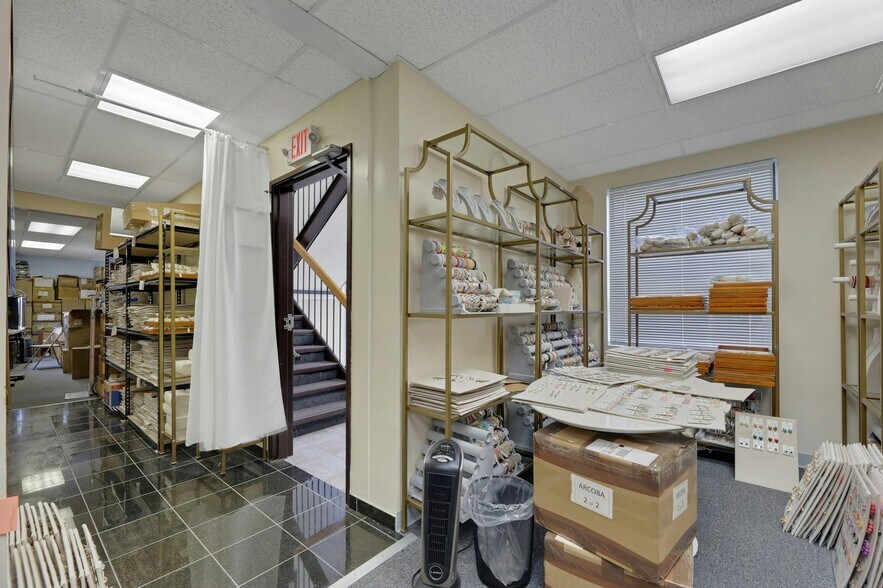 More Photos Of 117 Central Ave, Hackensack Office Residential For Lease