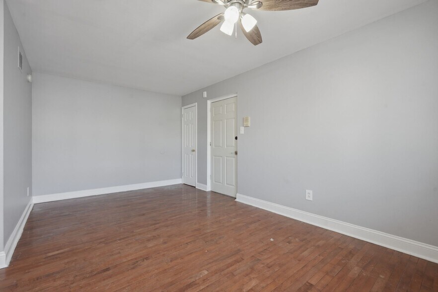 More Photos Of 230 E Sharpnack St, Philadelphia Multifamily For Sale