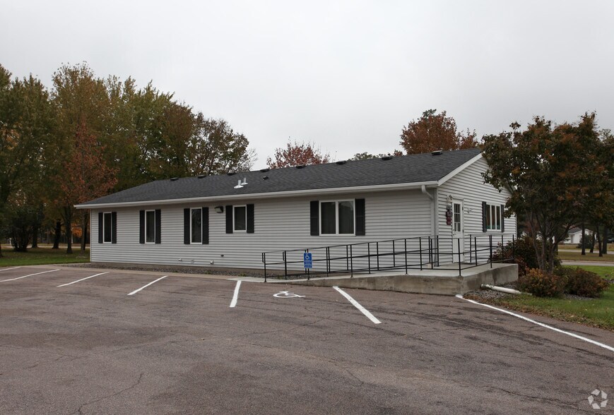 Primary Photo Of 12392 Pleasant Ave, Becker Office For Lease