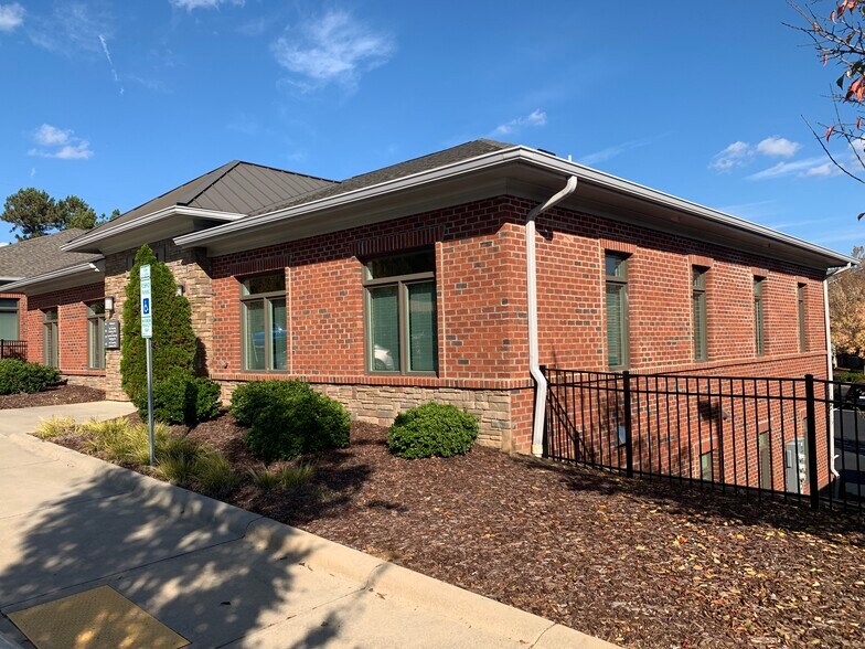 More Photos Of 1764 Heritage Center Dr, Wake Forest Office For Lease
