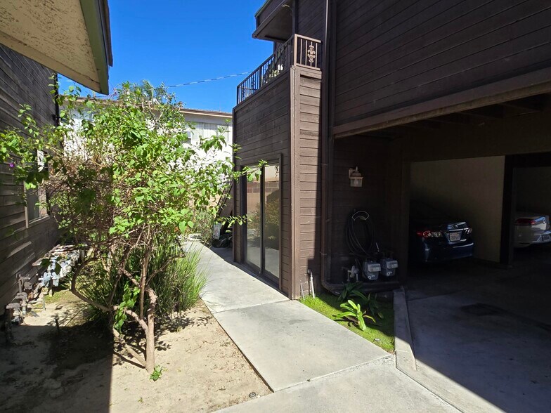More Photos Of 3608 W Orange Ave, Anaheim Apartments For Sale