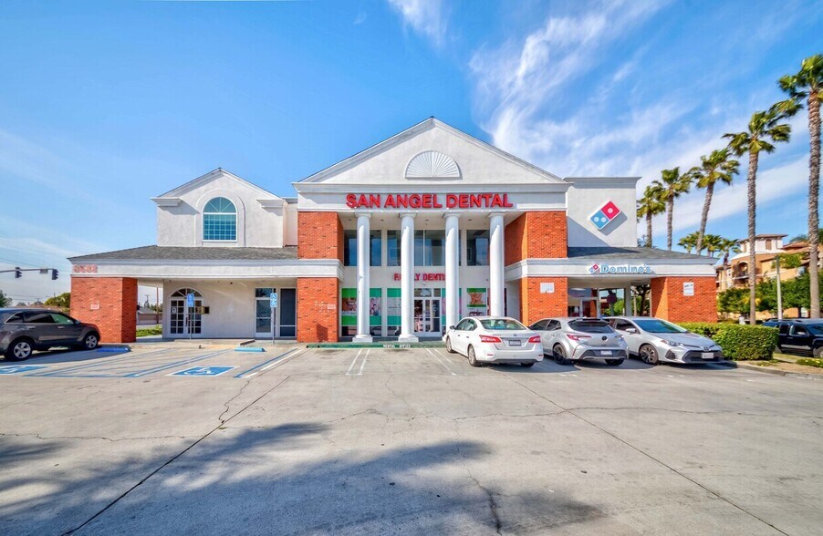 More Photos Of 8682 Beach Blvd, Buena Park General Retail For Lease