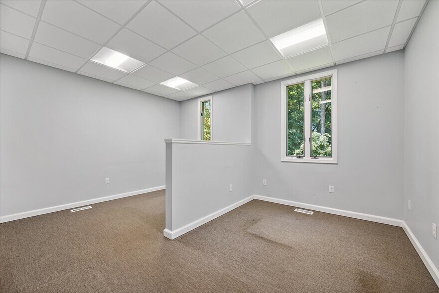 More Photos Of 159 Us Highway 46, Rockaway Office For Lease