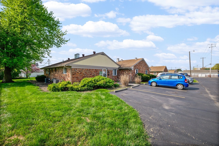 More Photos Of 811-923 Gibbs St, Maumee Apartments For Sale