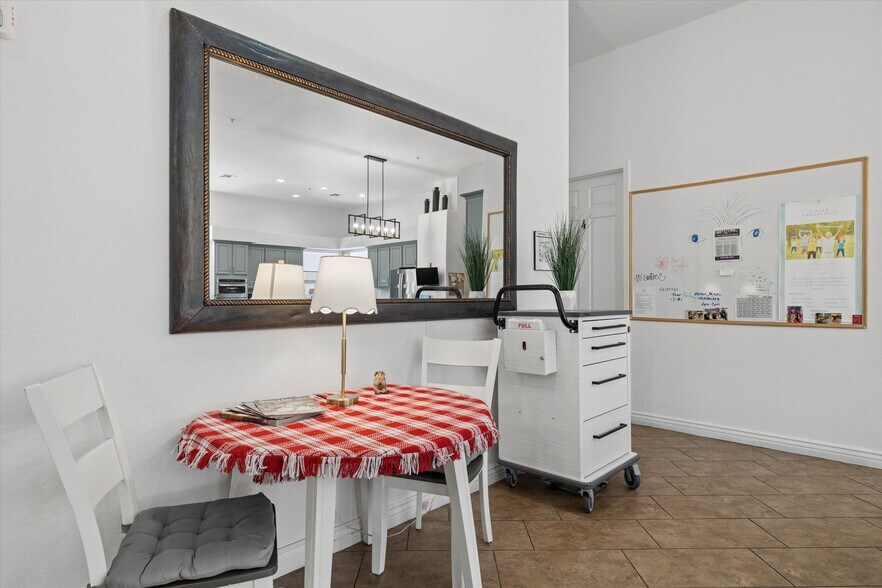 More Photos Of 5338 E Hartford Ave, Scottsdale Healthcare For Sale