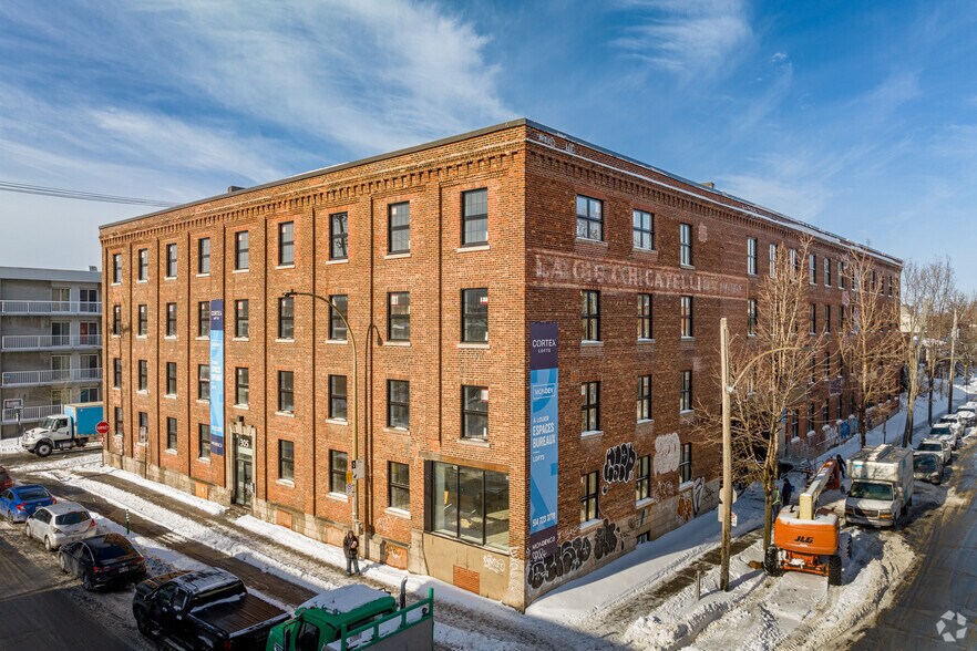 More Photos Of 305 Rue de Bellechasse, Montréal Office For Lease