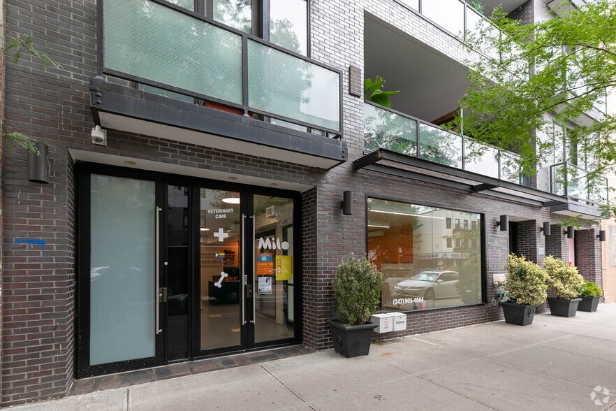 More Photos Of 1059 Manhattan Ave, Brooklyn Apartments For Lease