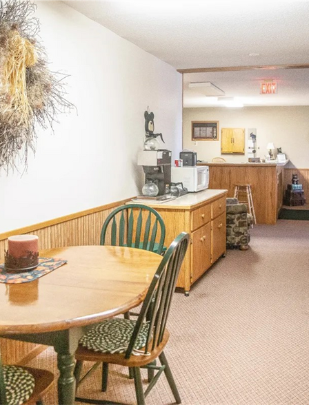 More Photos Of 502 W Highway 66, Drayton Hotel For Sale