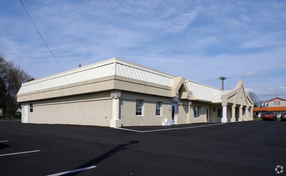 Primary Photo Of 238 W Chestnut Ave, Vineland Medical For Sale