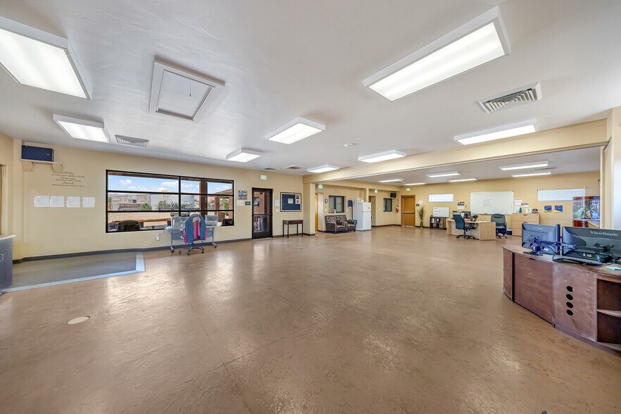 More Photos Of 389 Roberts Ct, Grand Junction Service For Sale