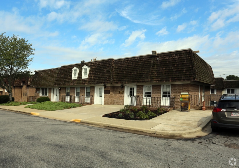 Primary Photo Of 9520 Marlboro Pike, Upper Marlboro Office For Sale
