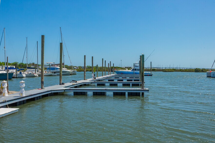 More Photos Of 65 Lewis Blvd, Saint Augustine Marina For Sale