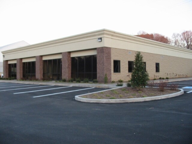 Primary Photo Of 2717 Topside Rd, Louisville Office For Lease