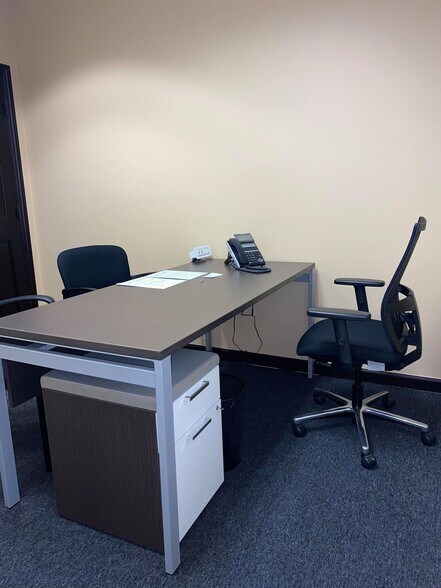 More Photos Of 41911 5th St, Temecula Office For Lease
