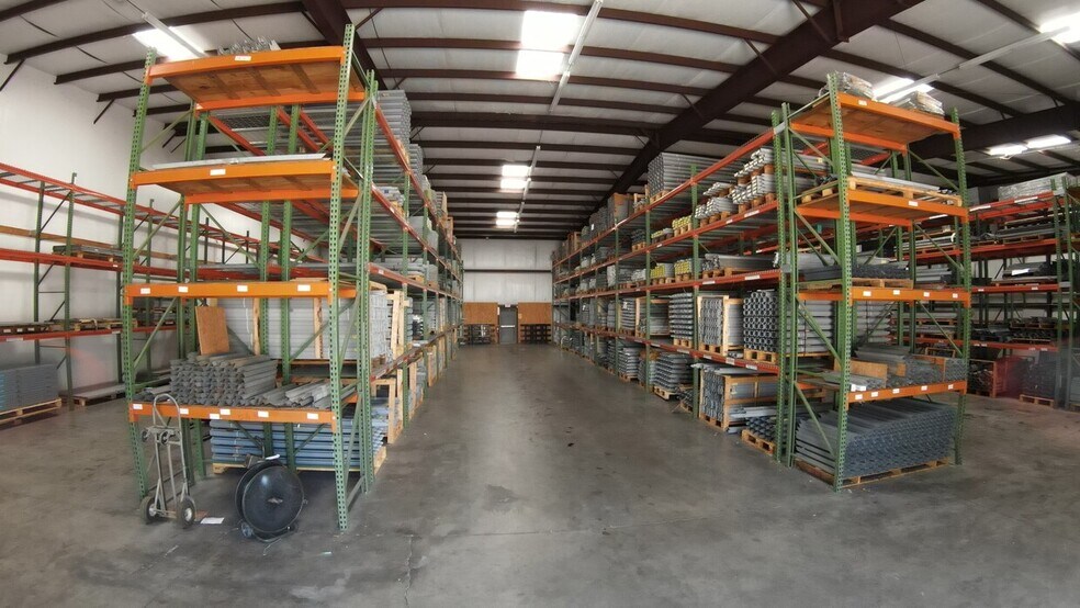 More Photos Of 5290 Ga-42 Hwy, Ellenwood Distribution For Lease