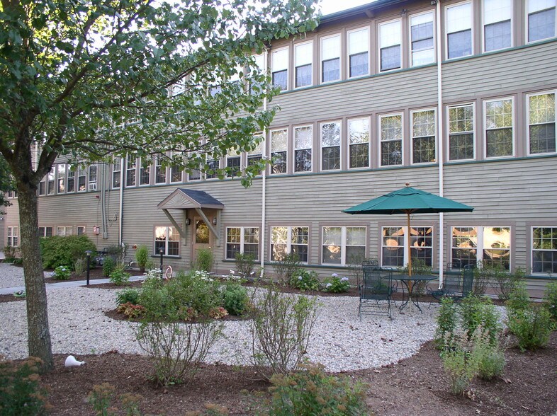 More Photos Of 13 Water St, Holliston Office For Lease