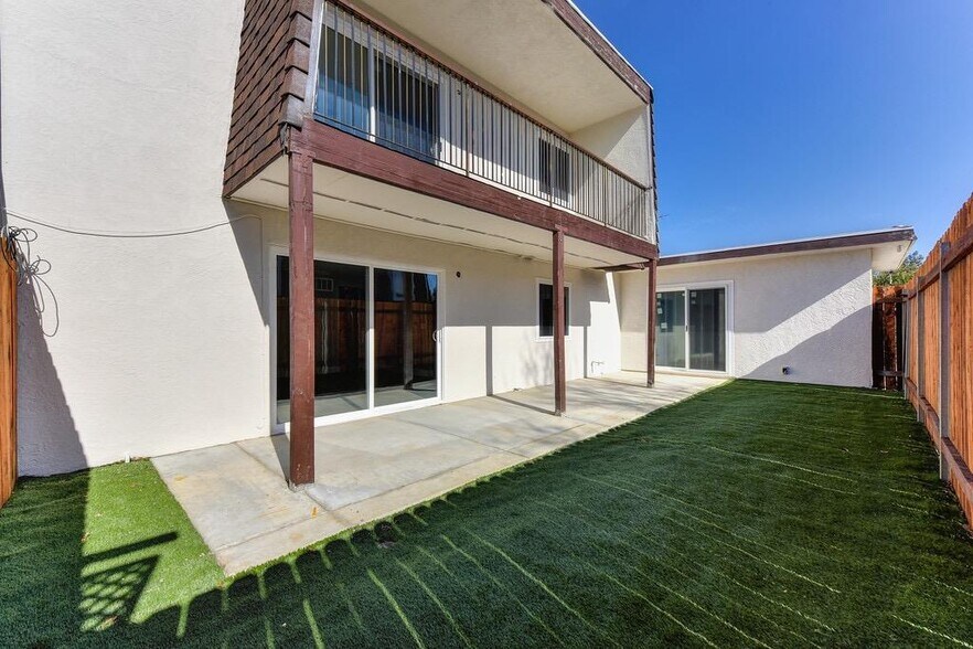 More Photos Of 5364 Garfield Ave, Sacramento Apartments For Sale