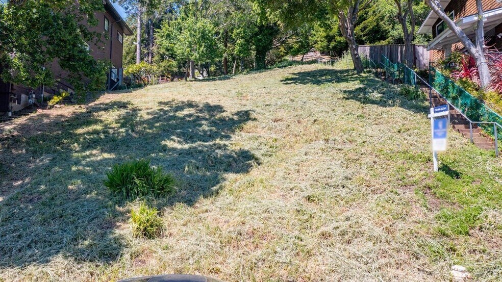 More Photos Of 1165 Cragmont Ave, Berkeley Land For Sale