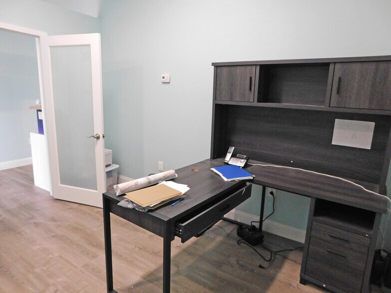 More Photos Of 280-294 Clearlake Rd, Cocoa Storefront Retail Office For Sale