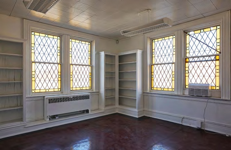 More Photos Of 5300 Delmar Blvd, Saint Louis Specialty For Sale