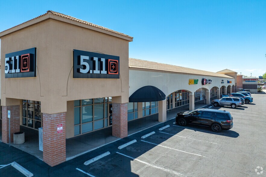 More Photos Of 3950-3994 N Oracle Rd, Tucson General Retail For Lease