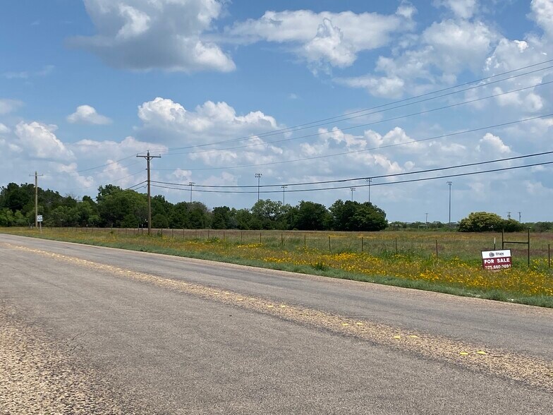 More Photos Of 225 E South 27th St, Abilene Land For Sale
