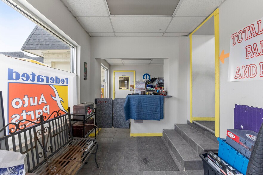 More Photos Of 17310 E 9 Mile Rd, Eastpointe Freestanding For Sale