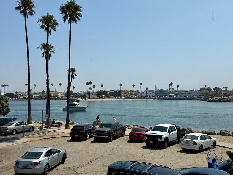 More Photos Of 2909 Ocean Dr, Oxnard Loft Creative Space For Lease