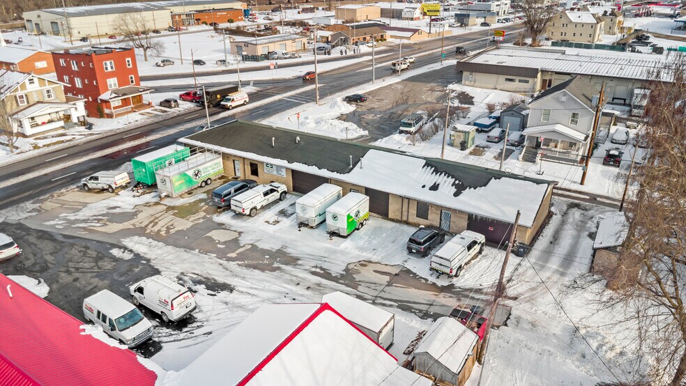 More Photos Of 3224 Winchester Ave, Ashland Flex For Sale