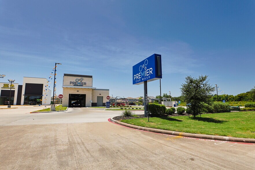 More Photos Of 16607 FM 529 Rd, Houston Specialty For Sale