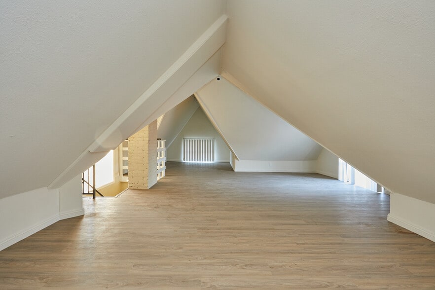 More Photos Of 1840 W 11th Pl, Los Angeles Apartments For Sale