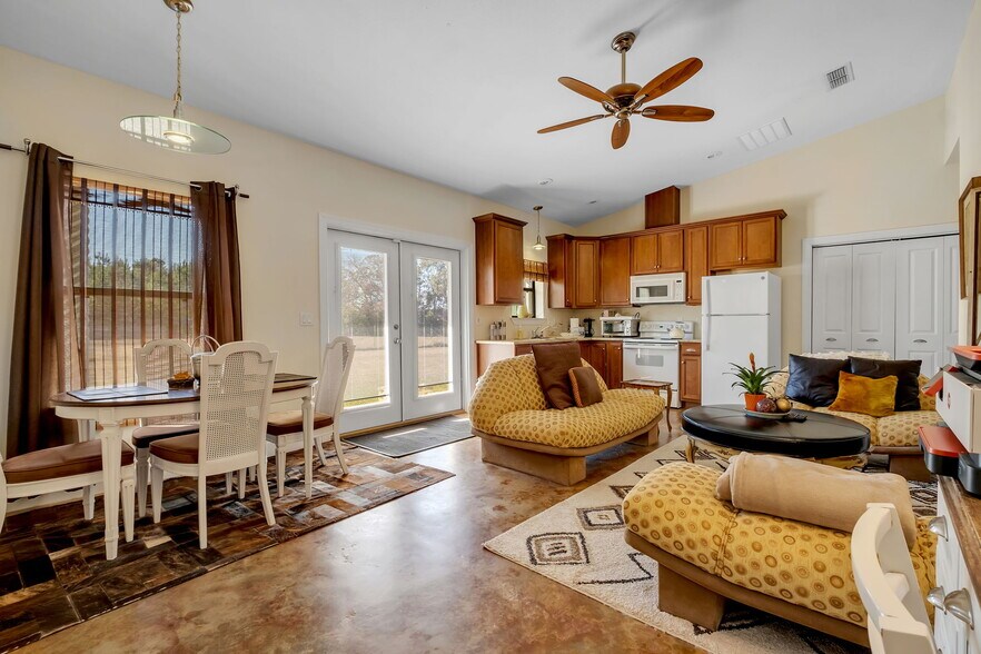 More Photos Of , Quincy Unknown For Sale