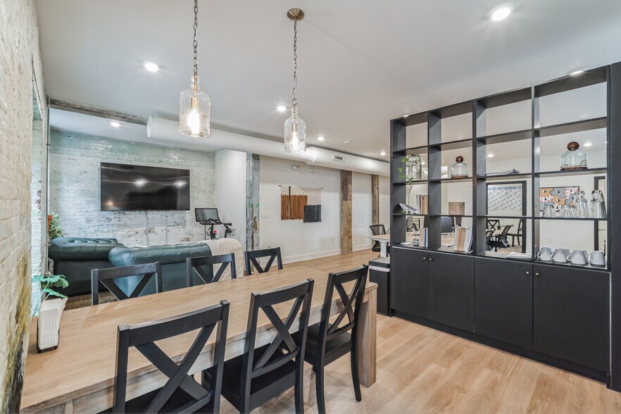 More Photos Of 1233-1235 Hamilton St, Philadelphia Loft Creative Space For Lease