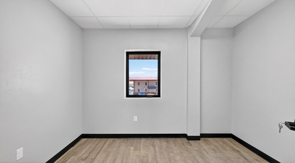 More Photos Of 16510 W Basin St, Odessa Warehouse For Sale