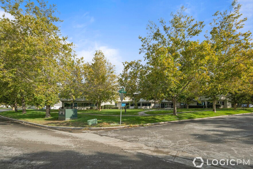 More Photos Of 629 E Quality Dr, American Fork Office Residential For Lease