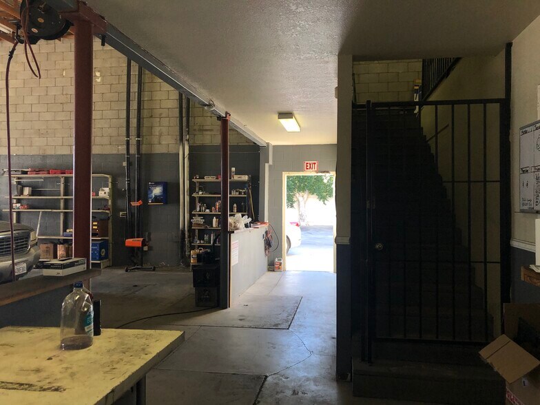 More Photos Of 46780 Clinton St, Indio Warehouse For Sale