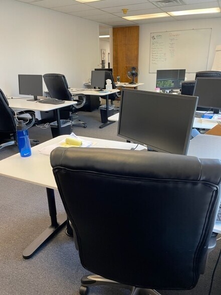 More Photos Of 44 Executive Blvd, Elmsford Loft Creative Space For Lease