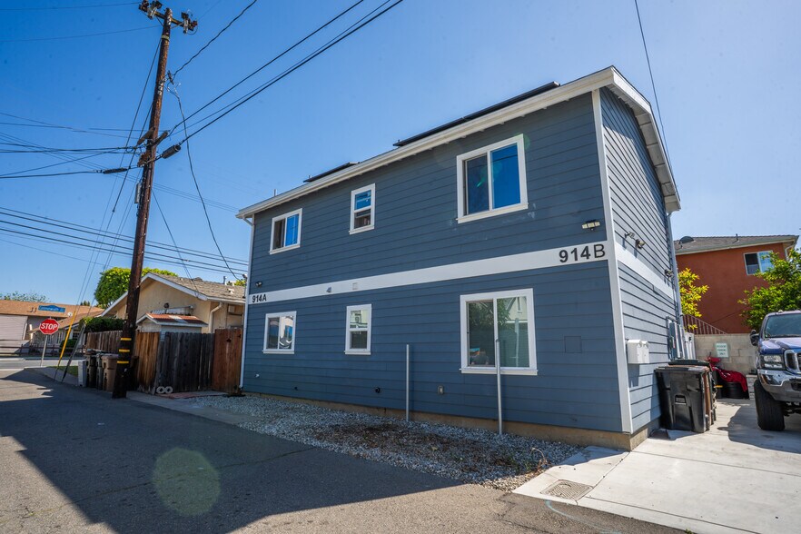 More Photos Of 912 E Commonwealth Ave, Fullerton Apartments For Sale